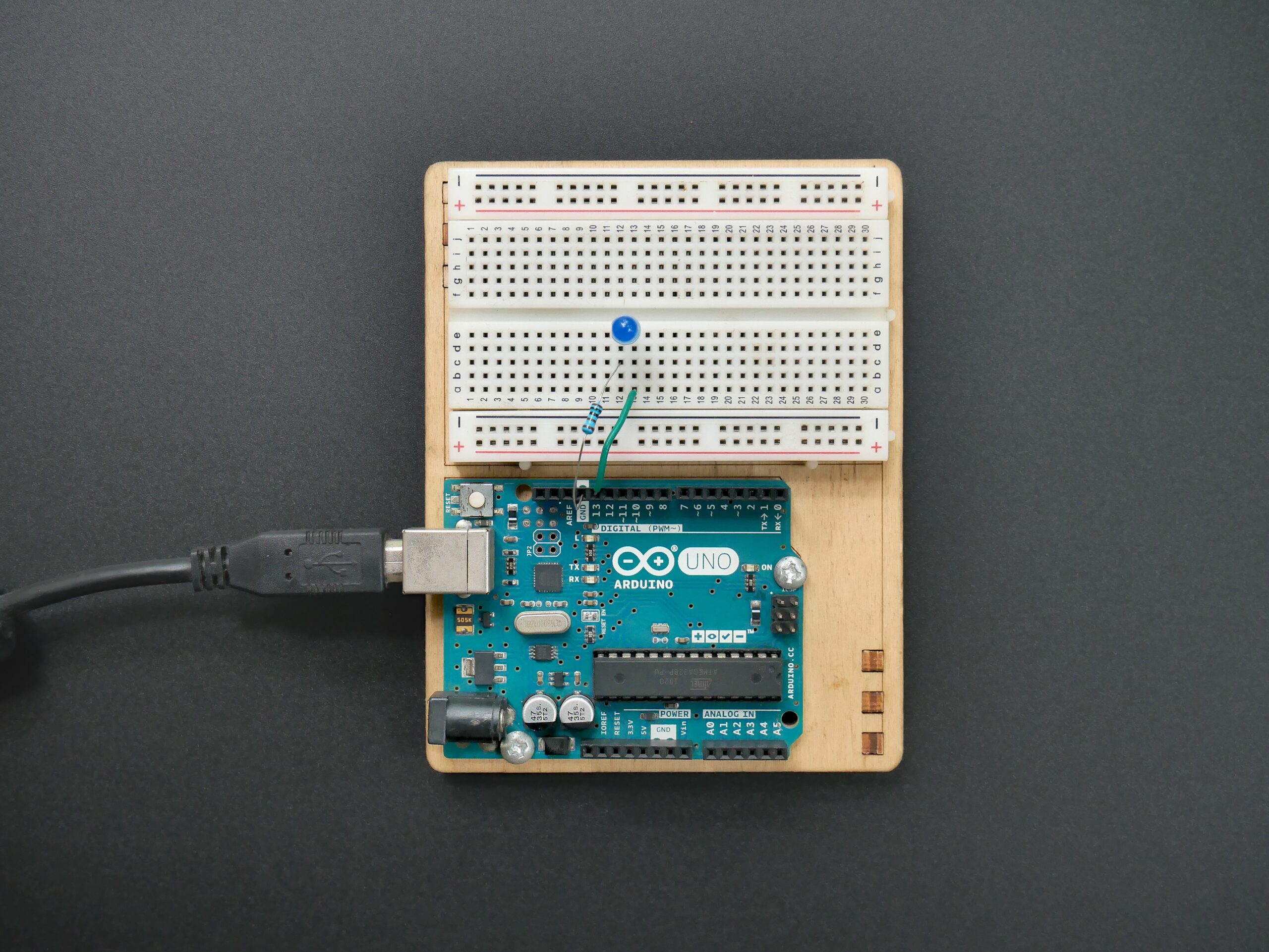 Encendiendo un LED con Arduino